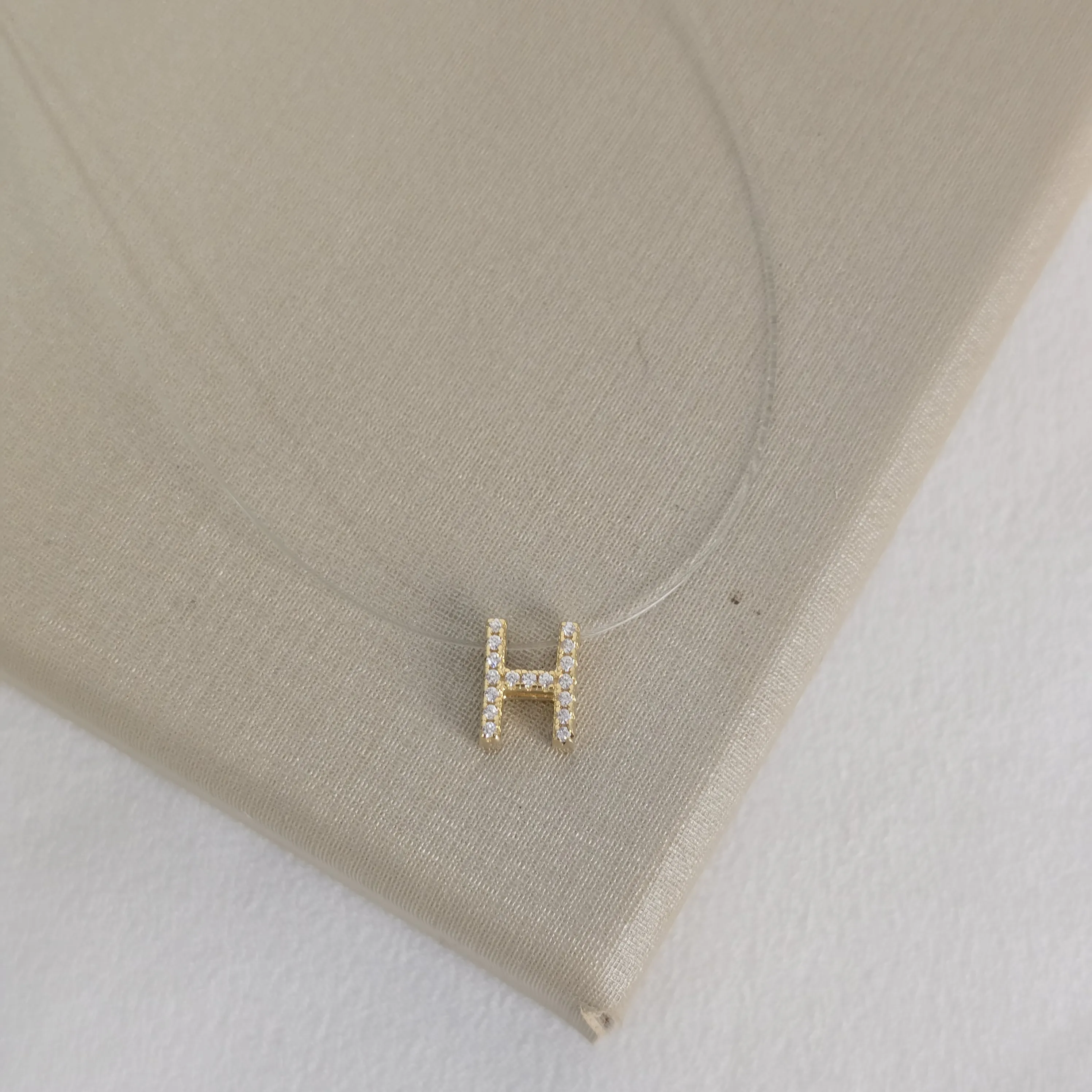 Colar Inicial Zircônia | Fio Nylon